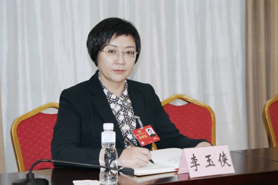李玉俠.jpg