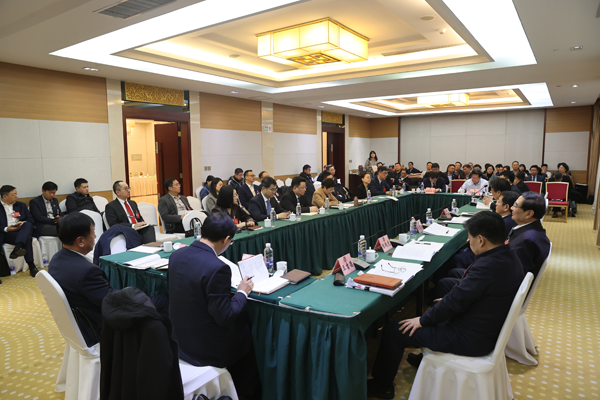 1月17日上午，省政協(xié)十三屆三次會(huì)議第五(1426952)-20250118102827.png